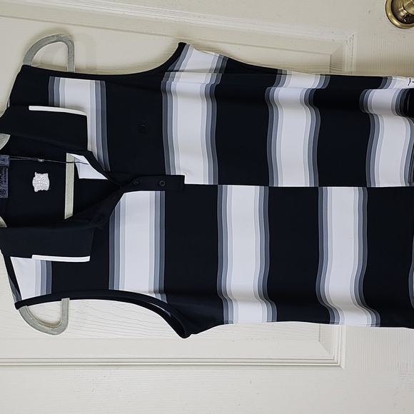 G/FORE Women's Offset Gradient Stripe Performance Fabric Polo Top L NWOT - Picture 3 of 13